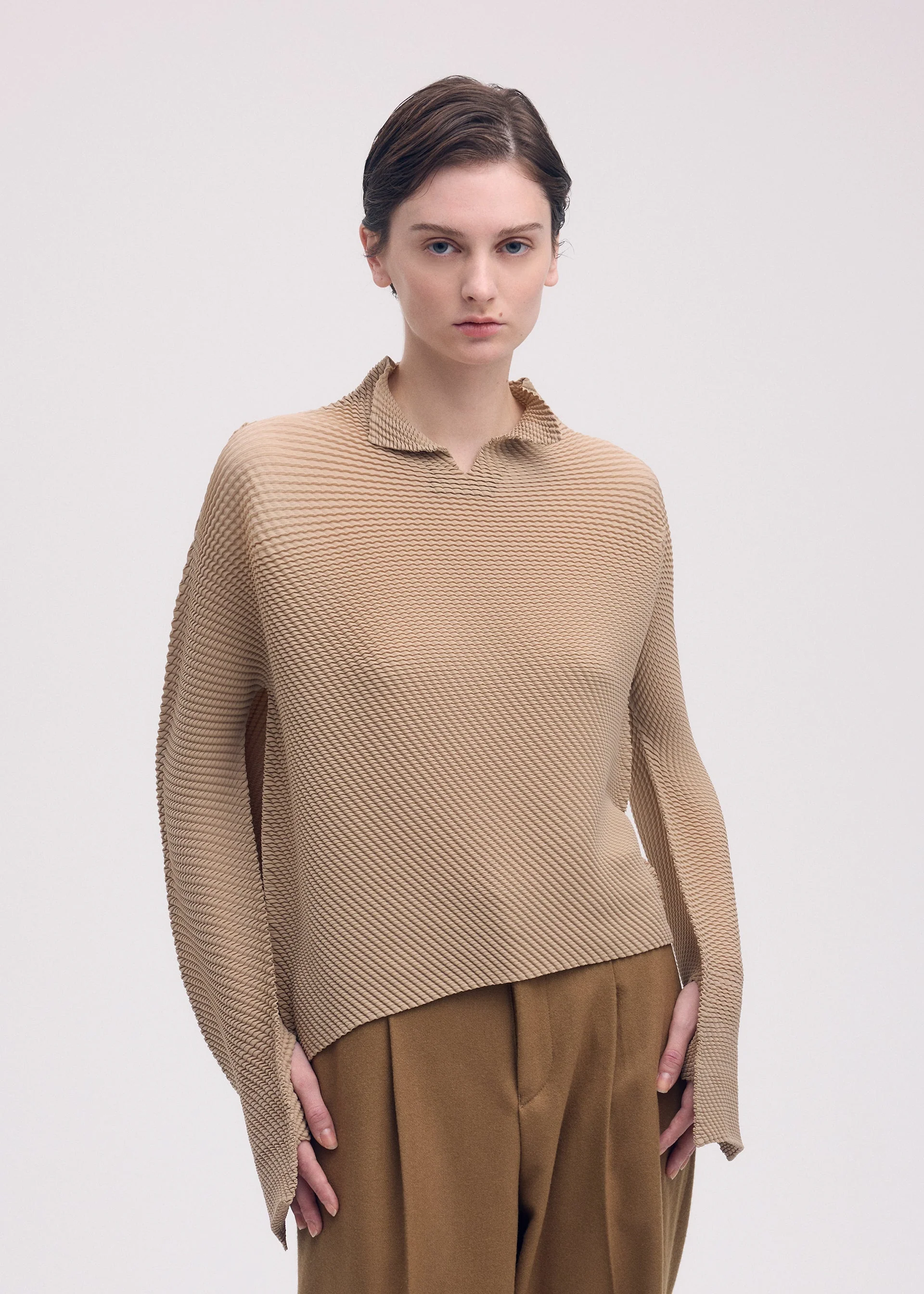 SHIFTED MISTY PLEATS - Image 6