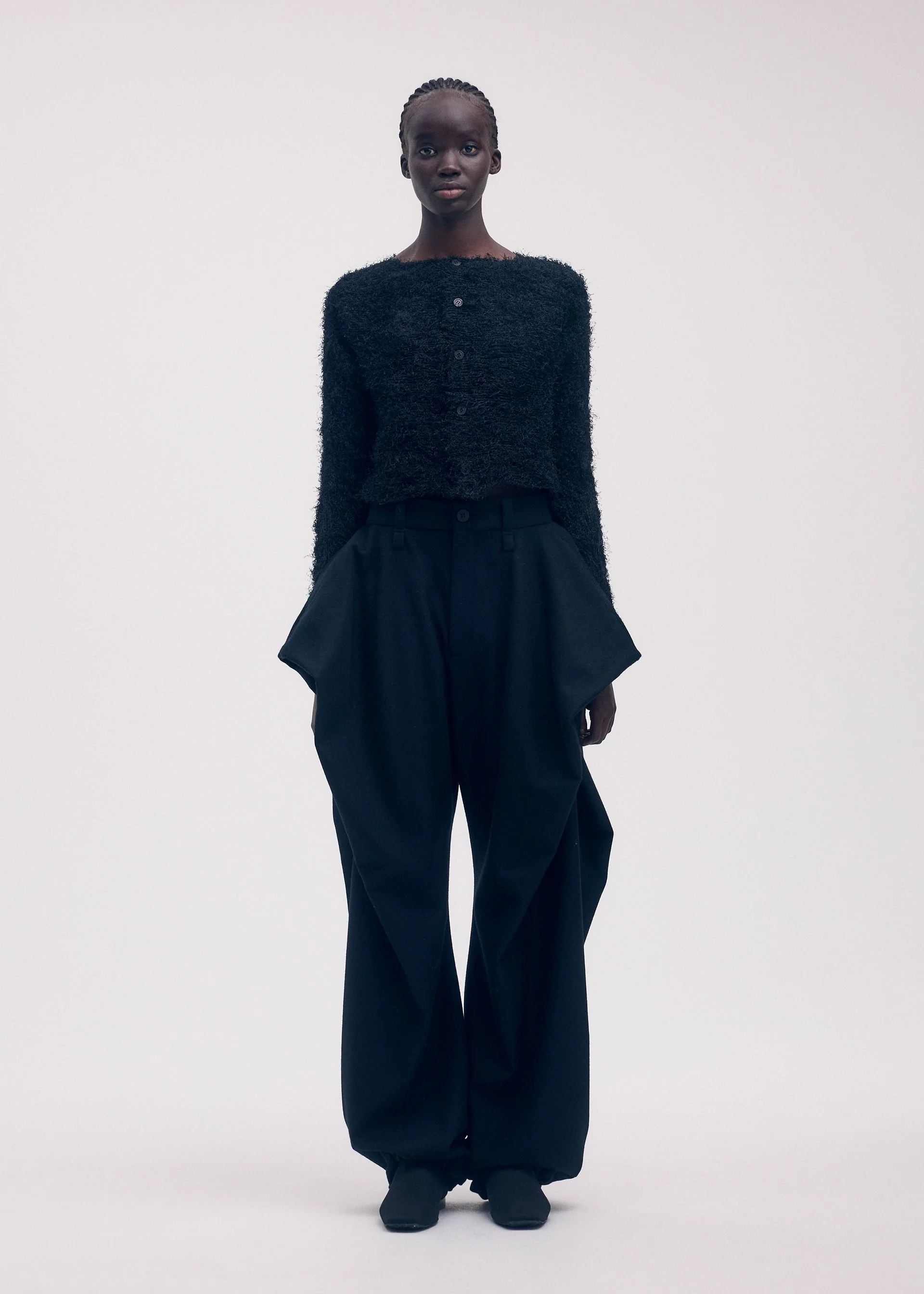 SHIFTED FUZZY PLEATS - Image 5