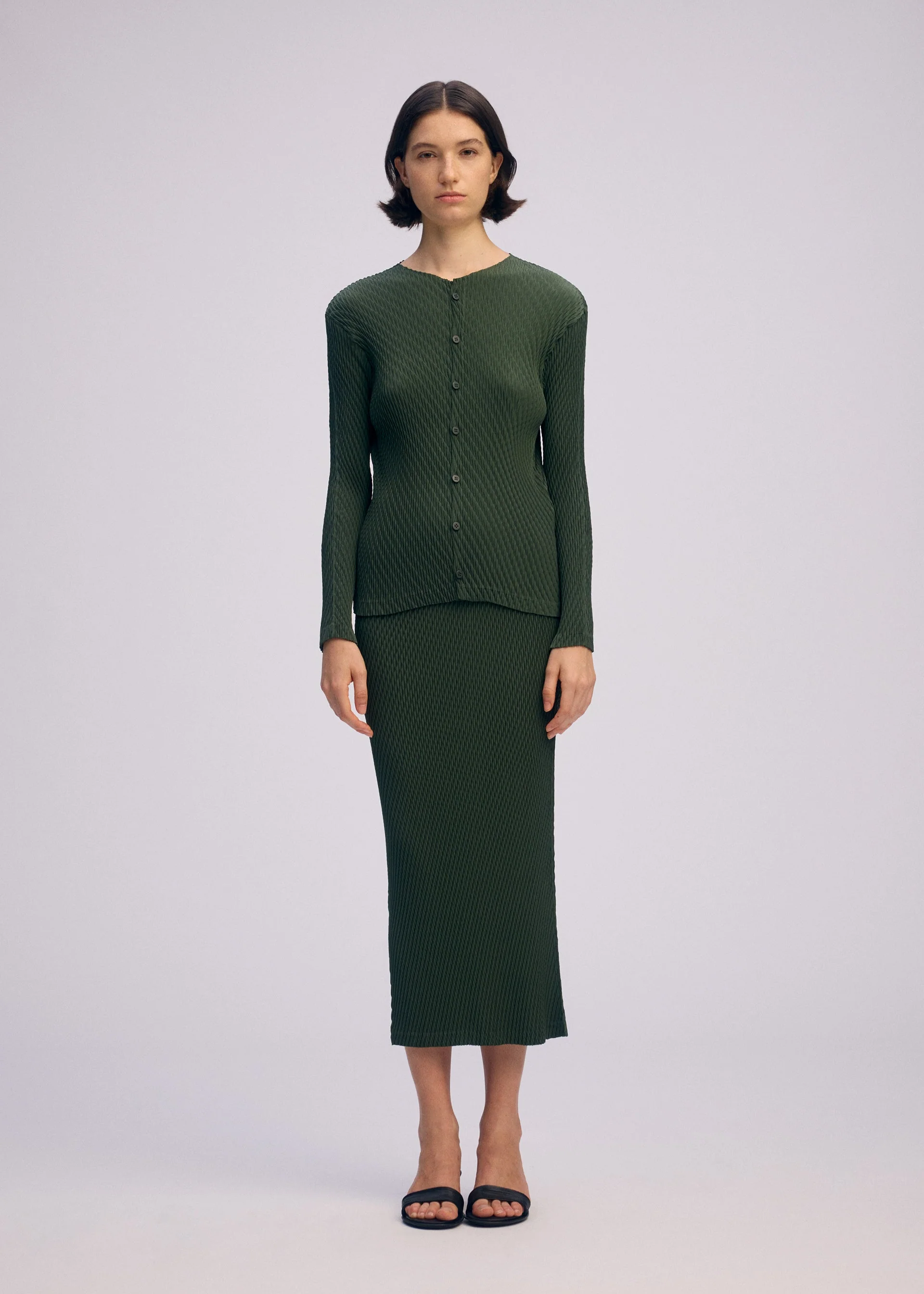 RHOMBUS PLEATS - Image 5