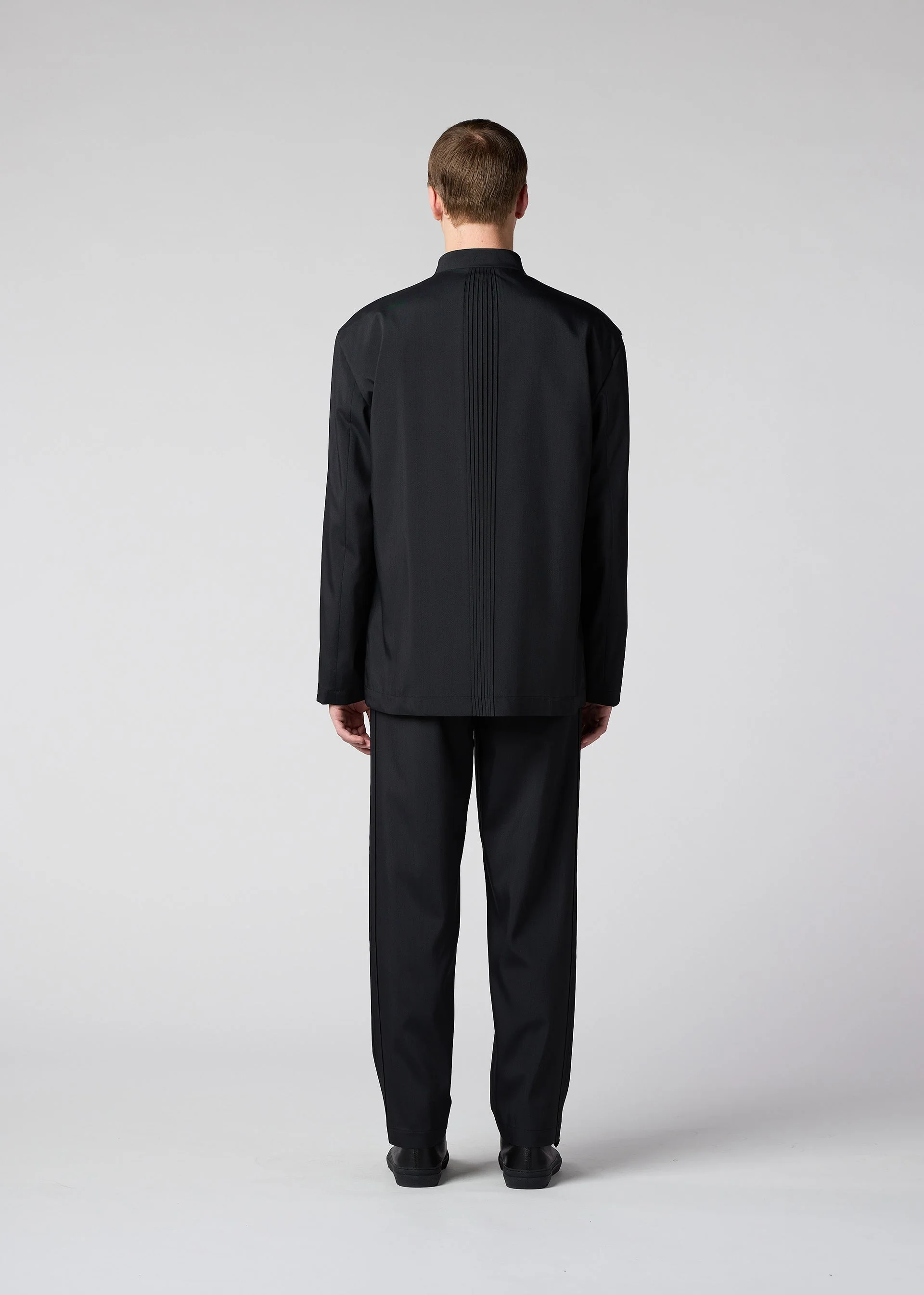 AIR PLEATS - Image 6