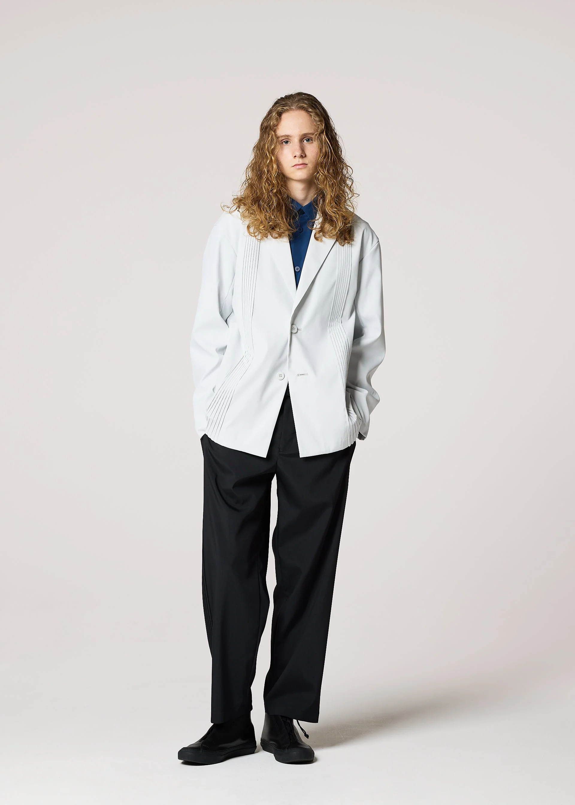 AIR PLEATS - Image 5