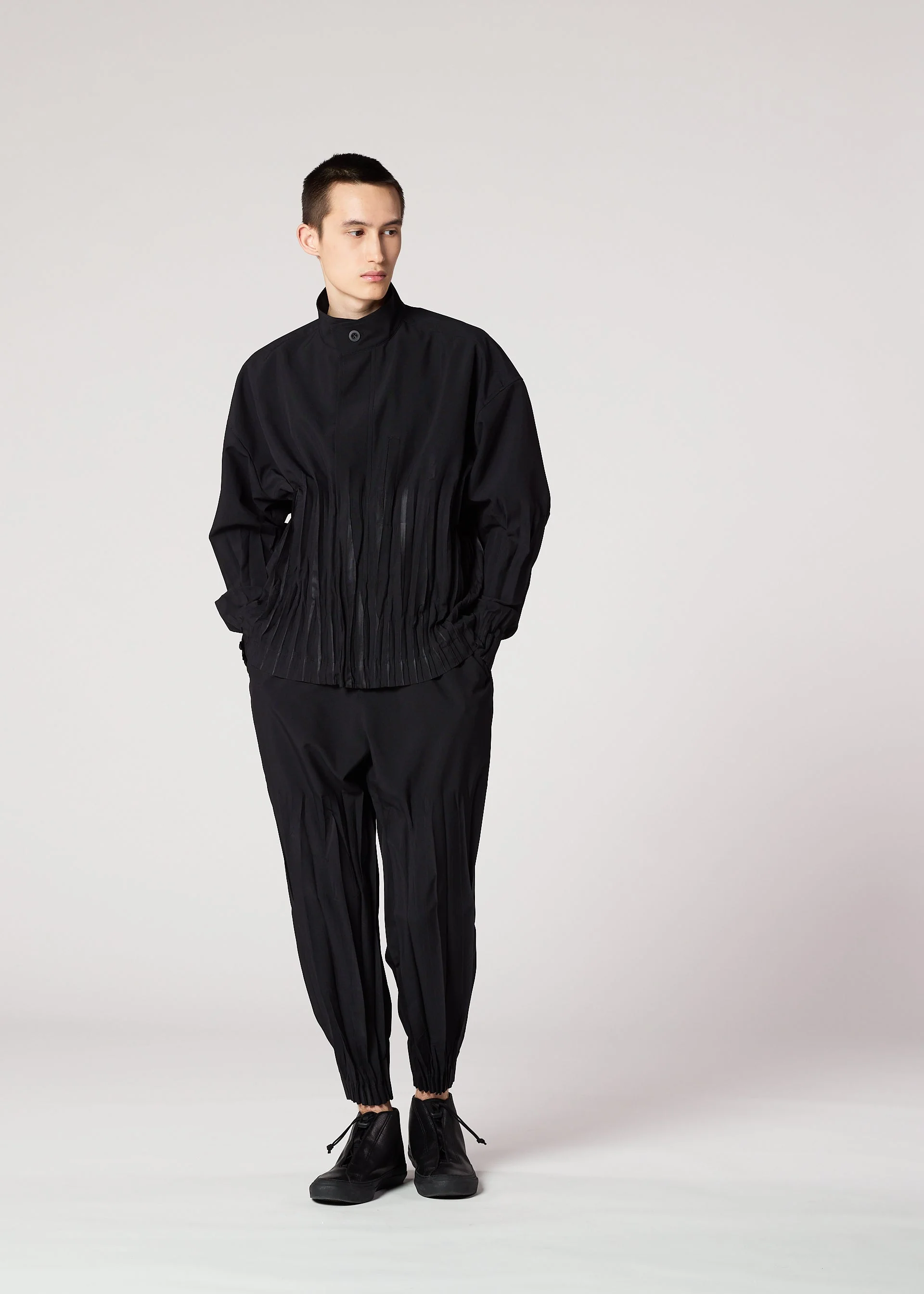 WAFT BLACK - Image 14