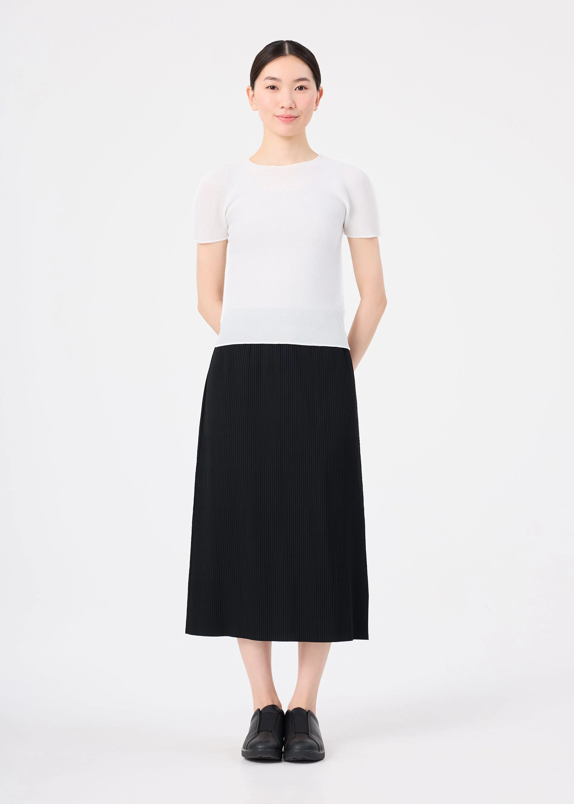 FINE KNIT PLEATS - Image 5