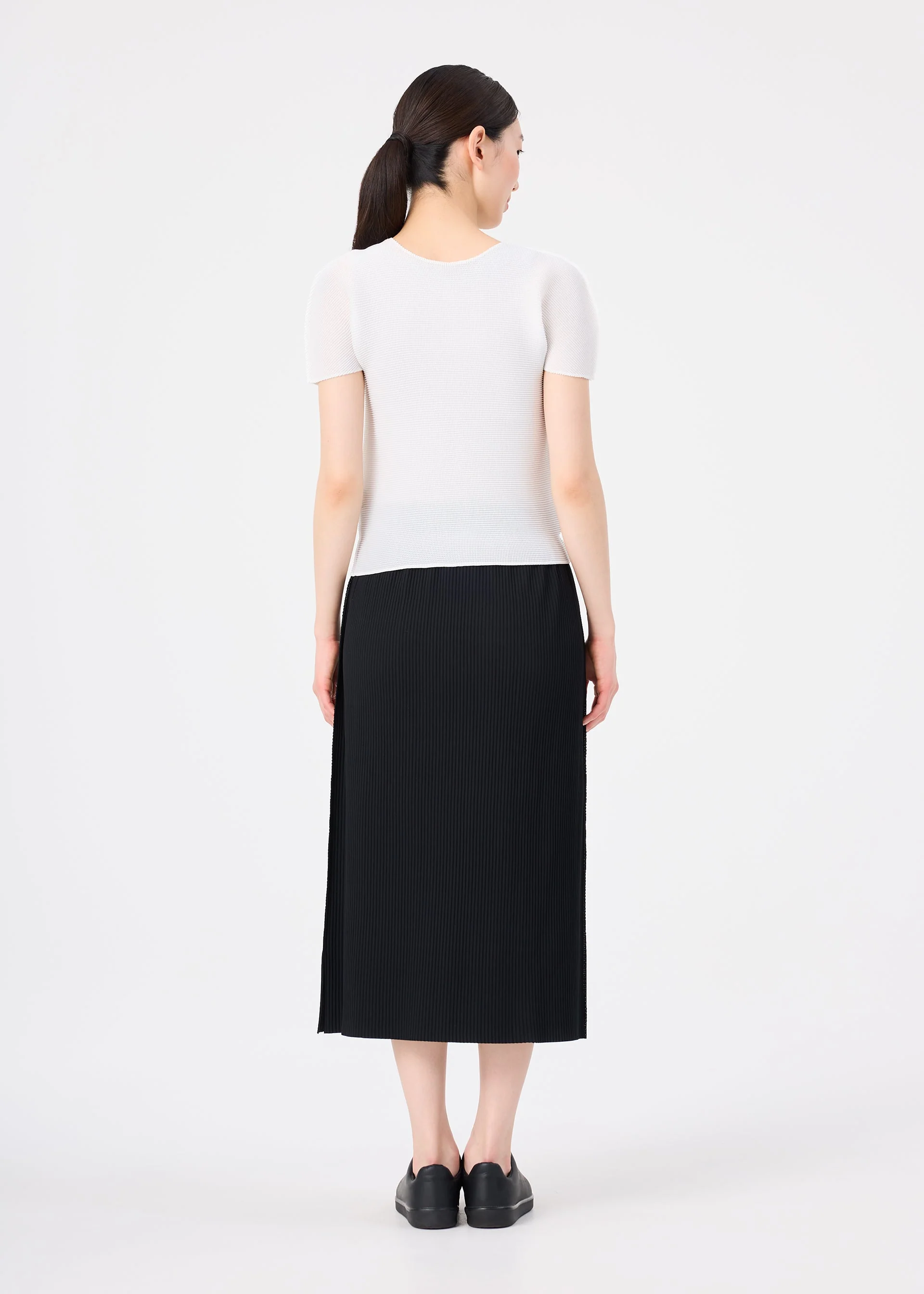FINE KNIT PLEATS - Image 6