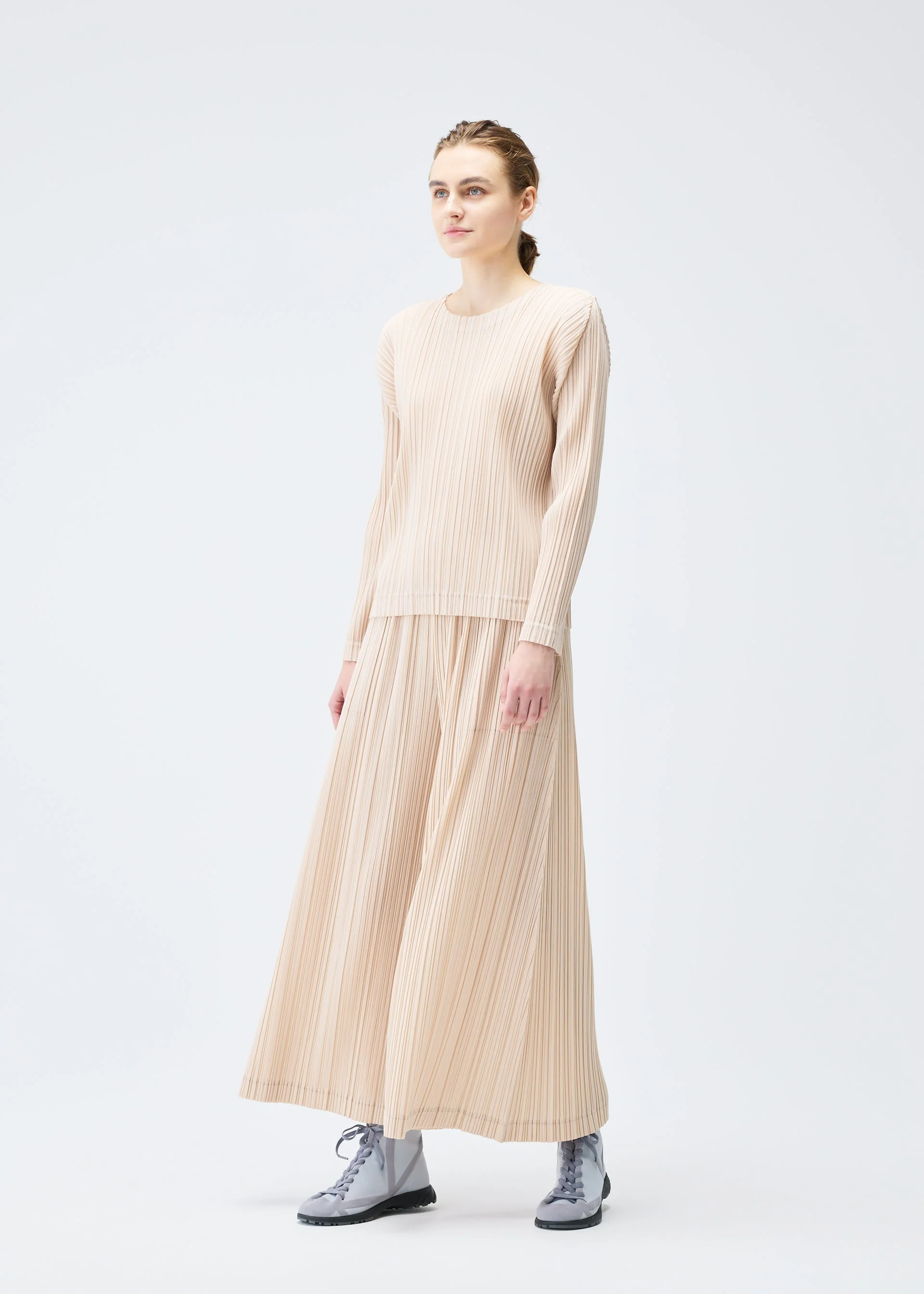 WOOL PLEATS - Image 9