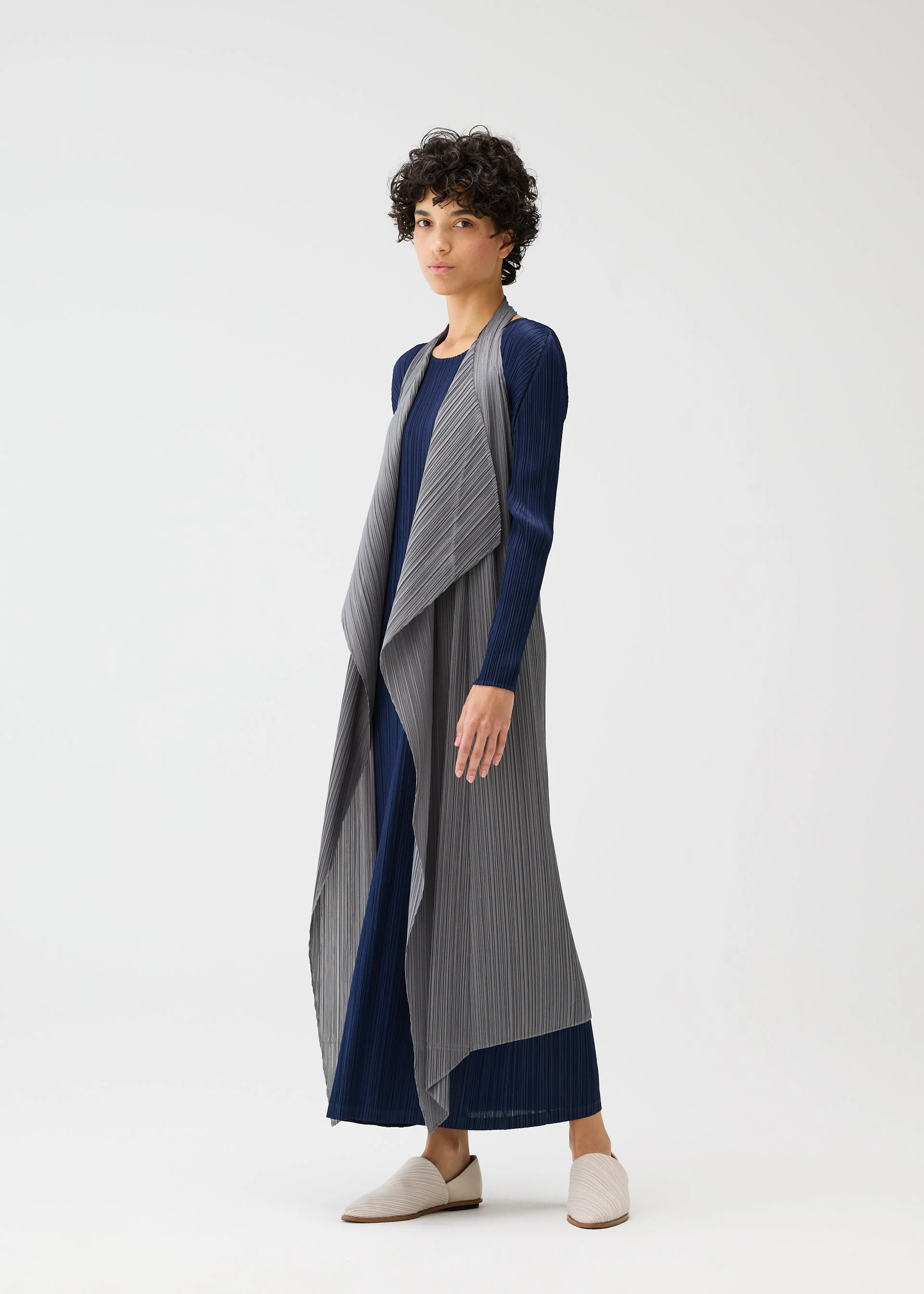 MONTHLY COLORS : JANUARY - Image 11