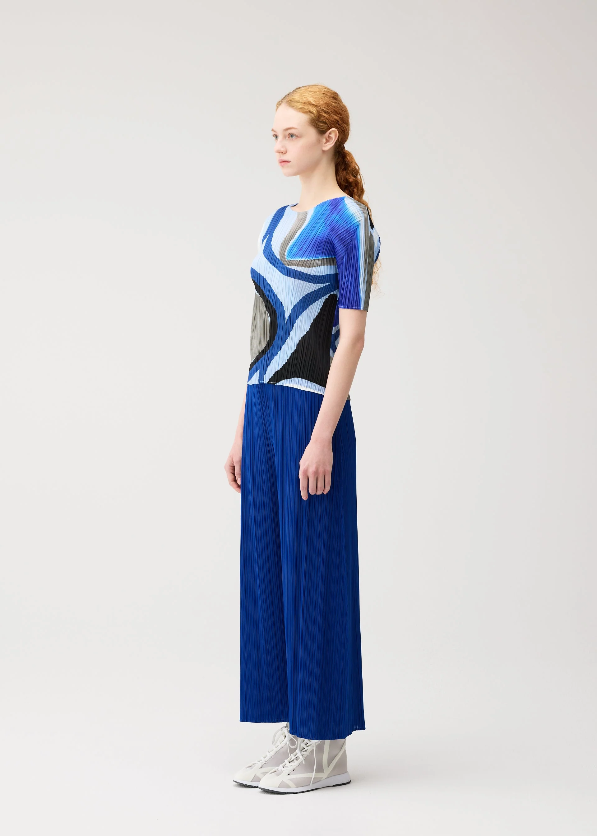 ROLL - Image 5