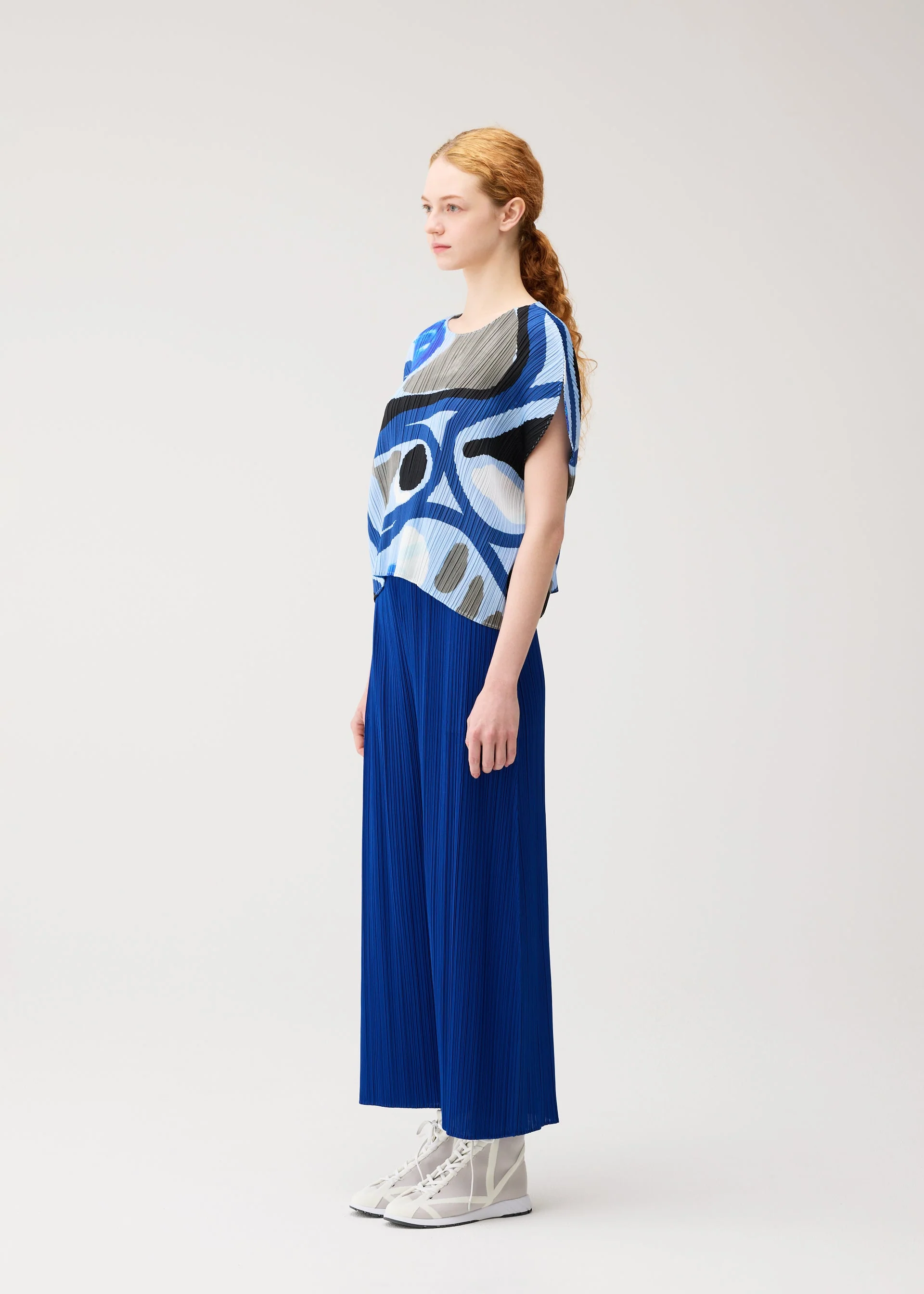 ROLL - Image 6